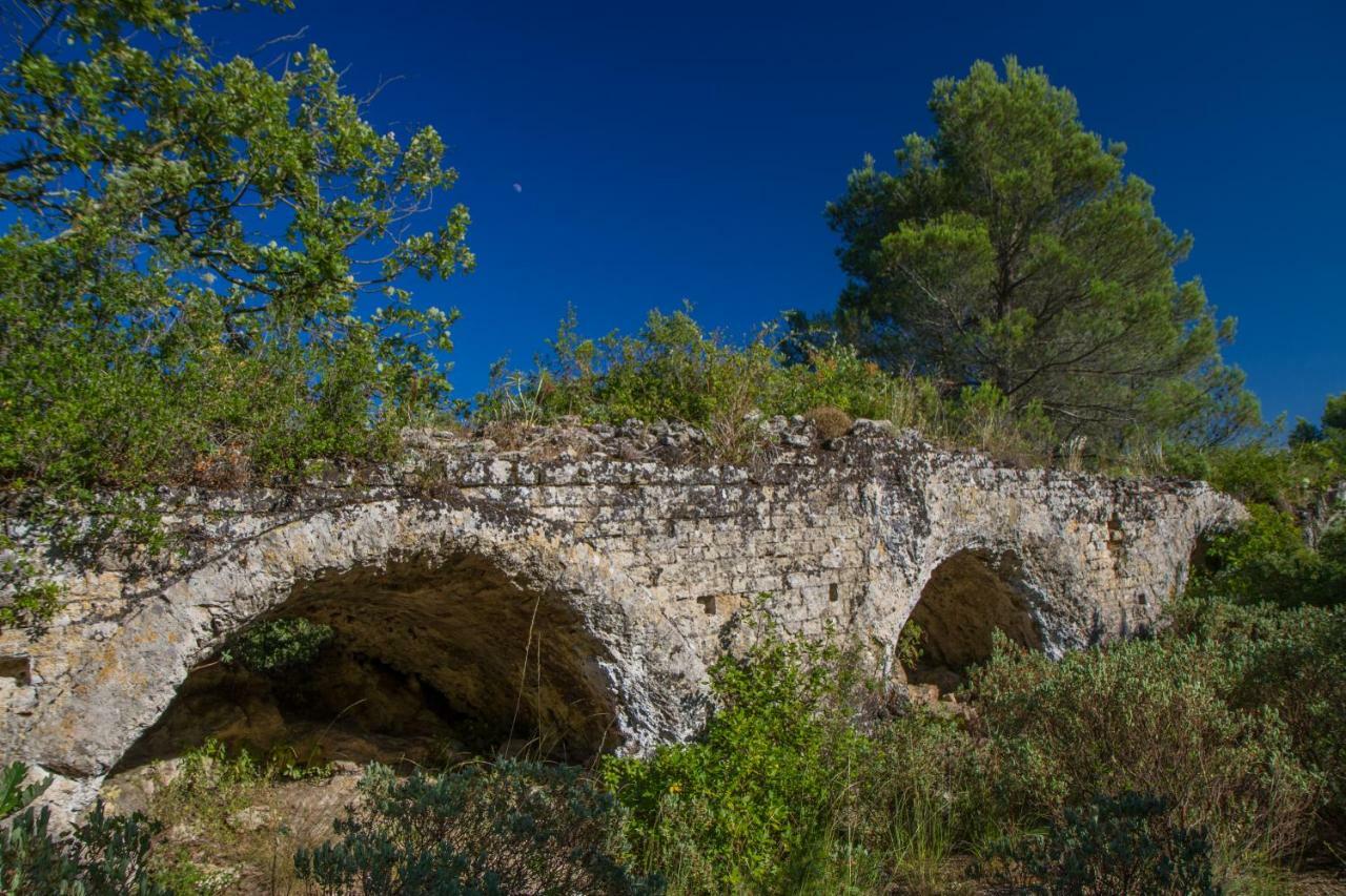 מלון ור פון דו גאר A Gauche Du Pont מראה חיצוני תמונה
